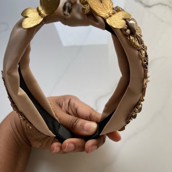 Gold Butterfly Floral Faux Pearl Turban Headband - Picture 4 of 7